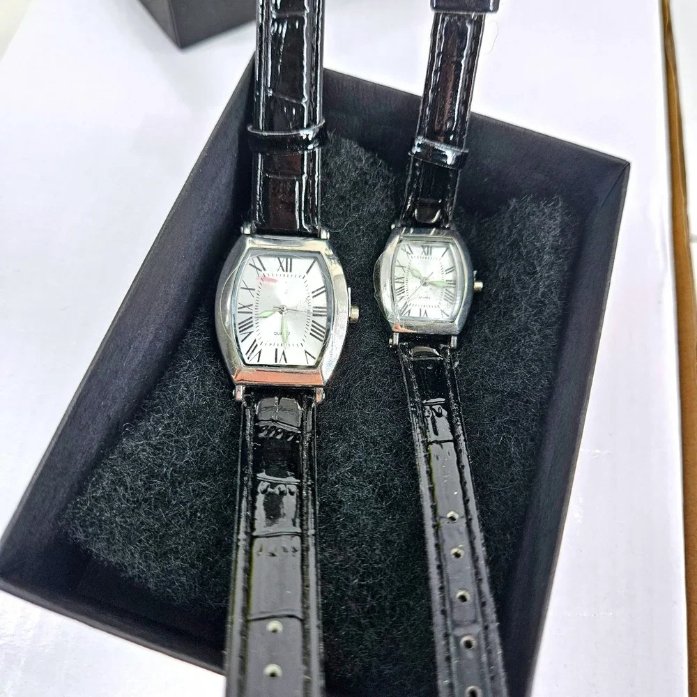 NOS His and Hers Matching Quartz Watch Set Silver Tone Black Faux Leather Straps